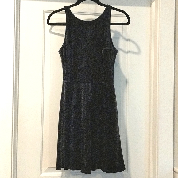 Divided by H&M Velveteen Dress - Picture 1 of 4